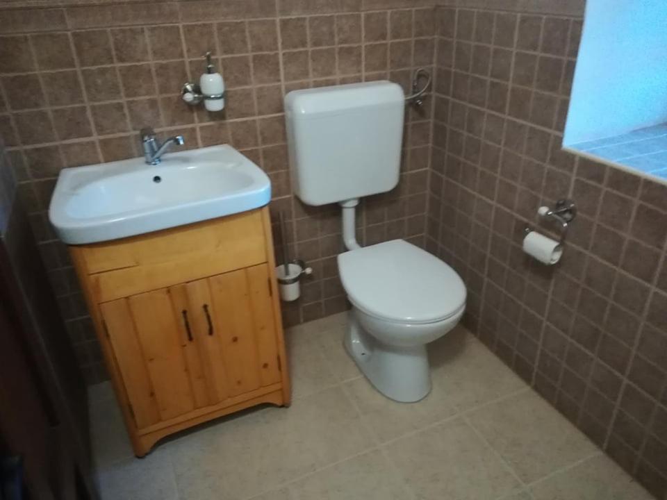 Miklos Lak Ocna de Sus Buitenkant foto