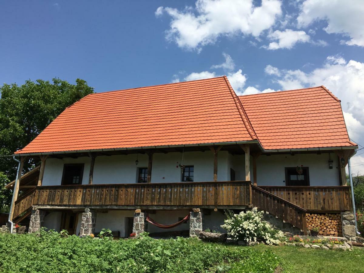 Miklos Lak Ocna de Sus Buitenkant foto